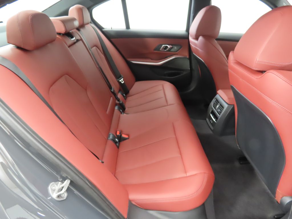 Thumbnail: 2026 BMW 3 Series - 22