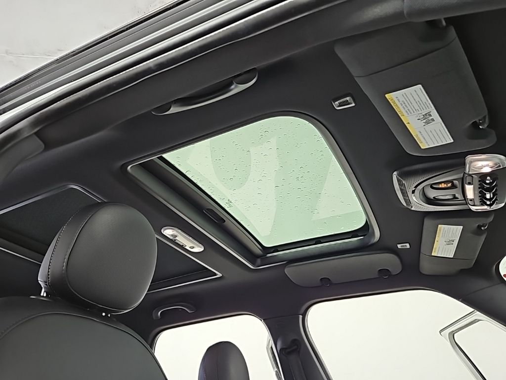 Thumbnail: 2021 MINI Cooper Countryman - 18