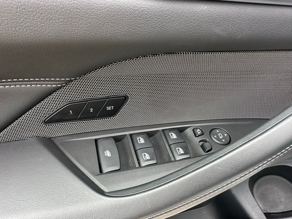 Thumbnail: 2023 BMW M4 - 24