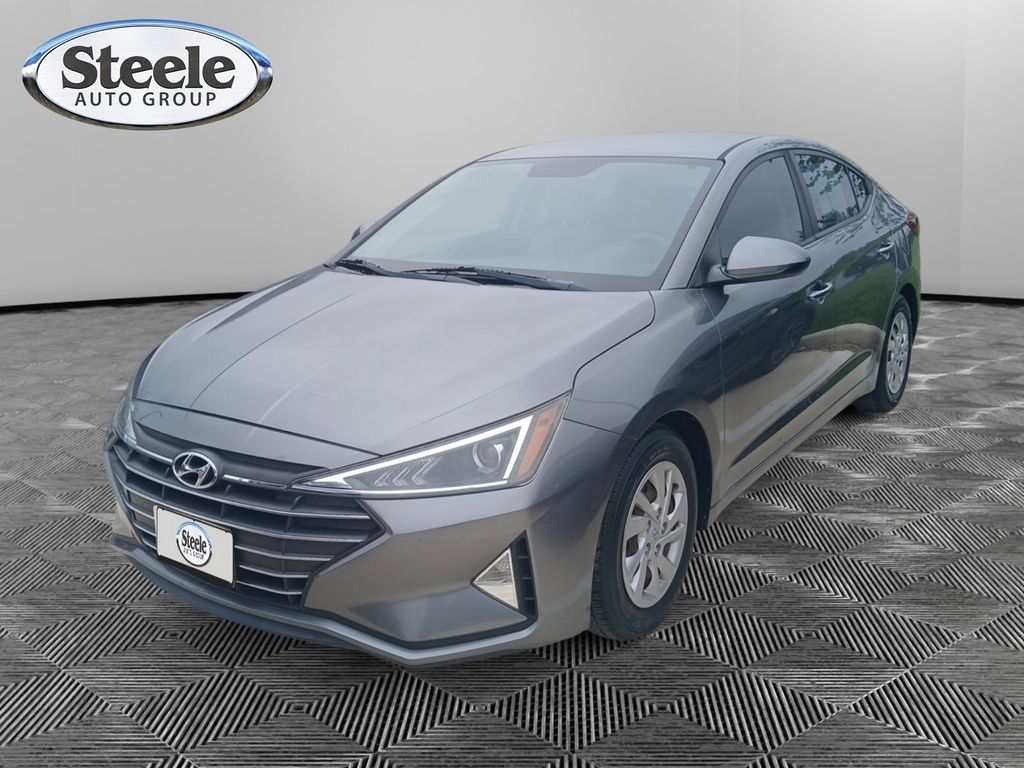2019 Hyundai Elantra SE FWD