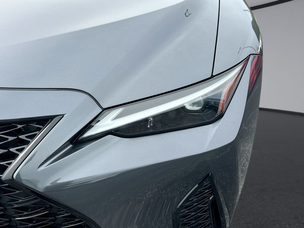Thumbnail: 2024 Lexus IS - 30