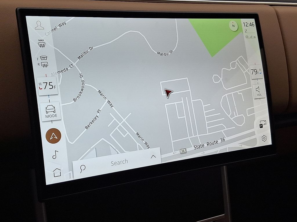 Thumbnail: 2026 Land Rover Range Rover - 15