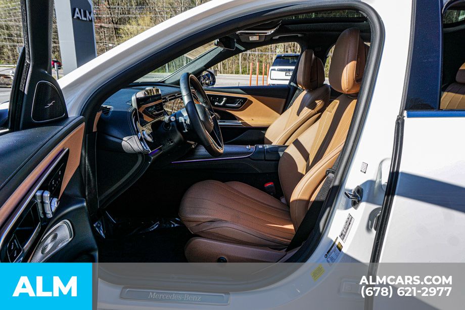 Used 2024 White Mercedes-Benz E 450 image 19