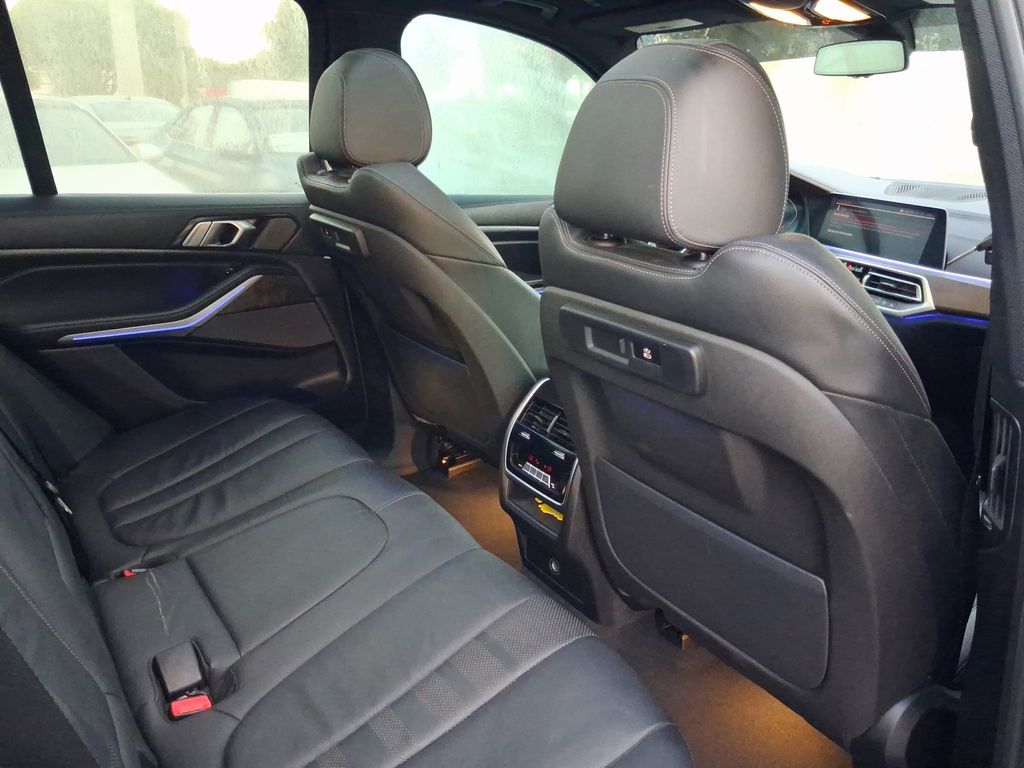 Used 2020 Gray BMW sDrive40i image 20