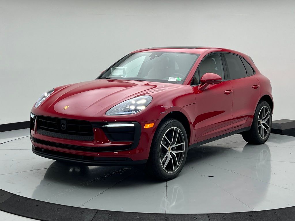 Thumbnail: 2025 Porsche Macan - 1