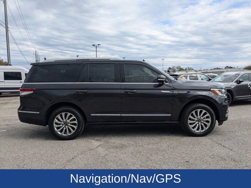 2024 Lincoln Navigator Premiere