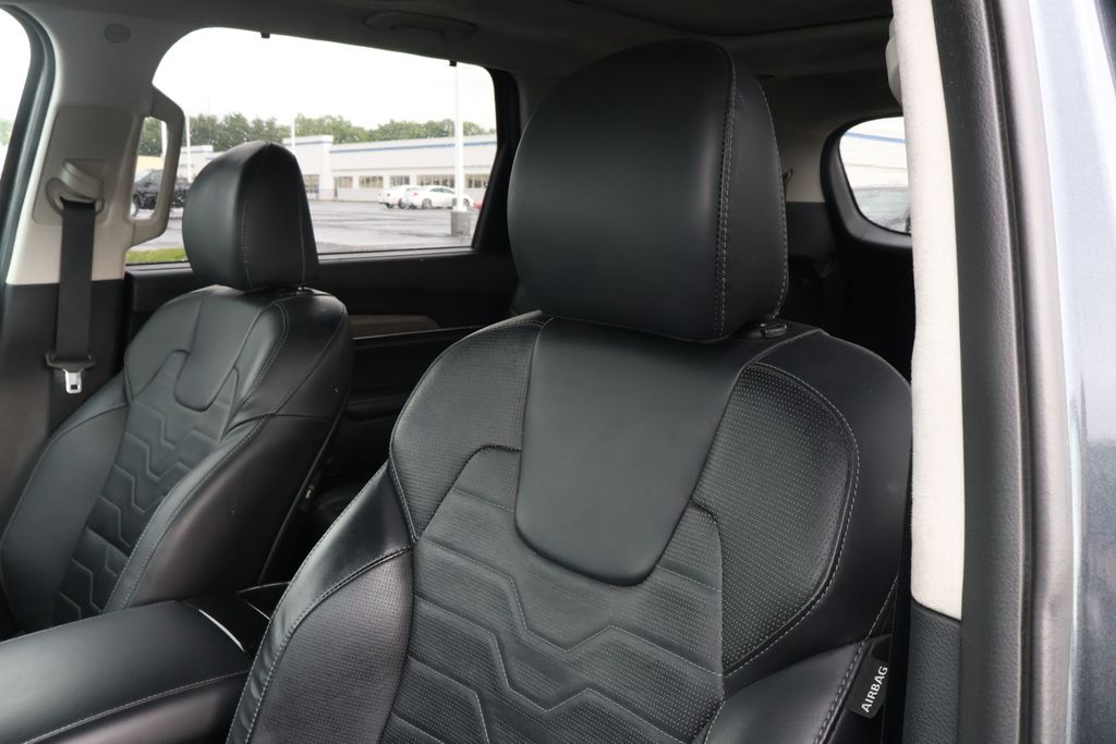 Thumbnail: 2021 Kia Telluride - 13