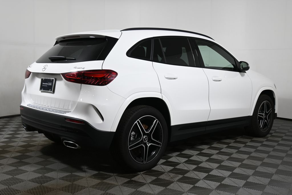 Thumbnail: 2026 Mercedes-Benz GLA - 7