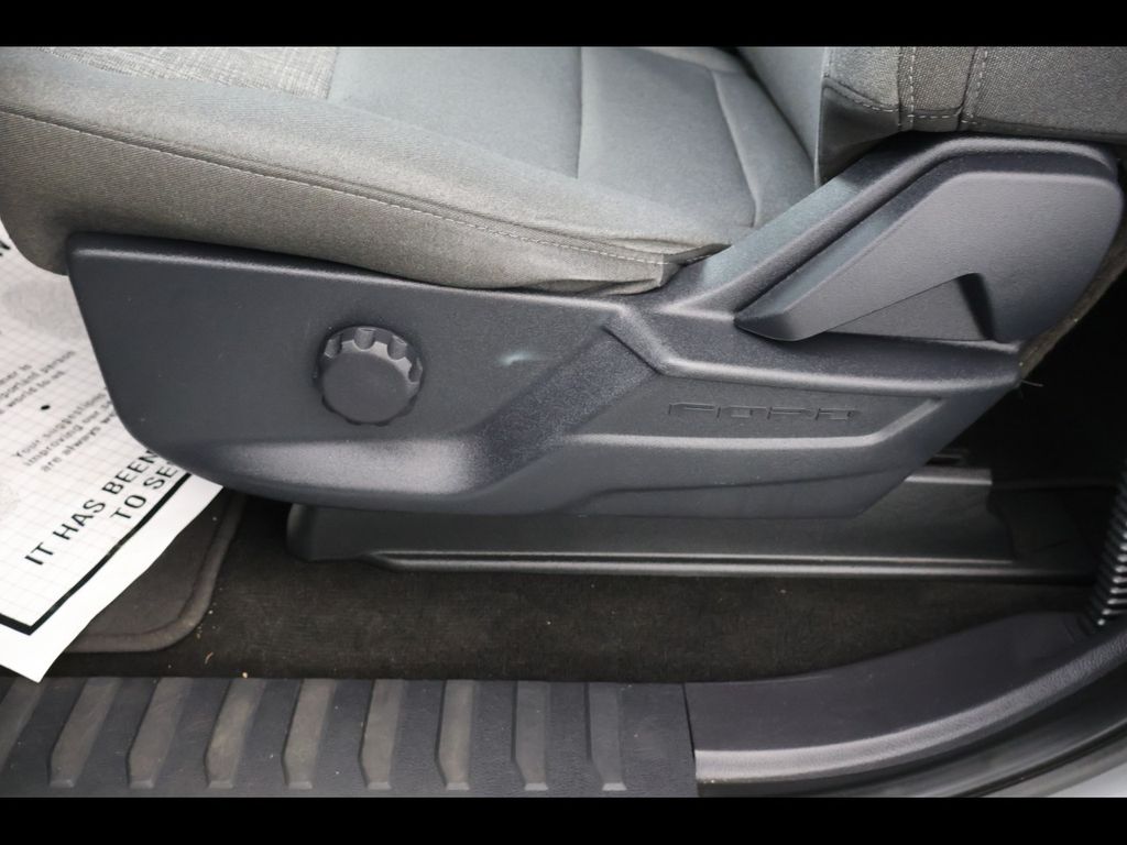 2022 Ford F-150 XLT - Photo 13