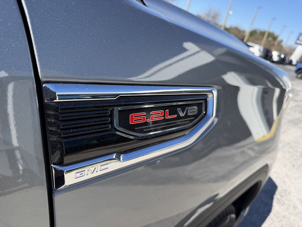 new 2025 GMC Sierra 1500 car, priced at $71,081