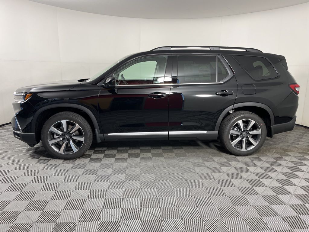 Thumbnail: 2025 Honda Pilot - 2