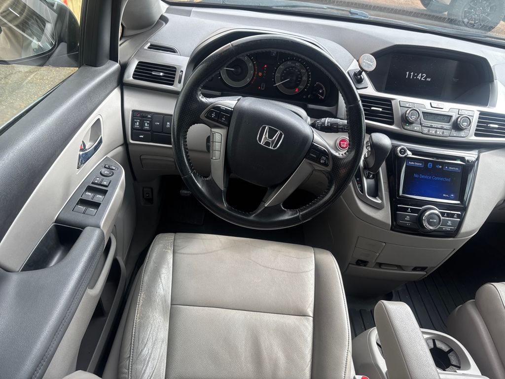 Used 2016 Honda Odyssey EX-L with VIN 5FNRL5H68GB076226 for sale in Brandon, MS