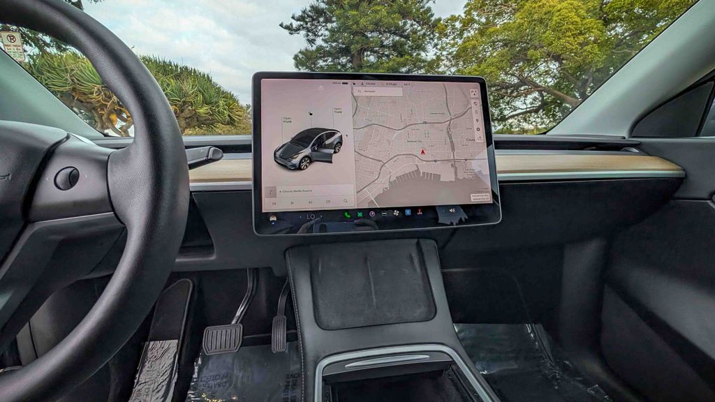 Used 2021 Tesla Model Y Long Range 4D Sport Utility