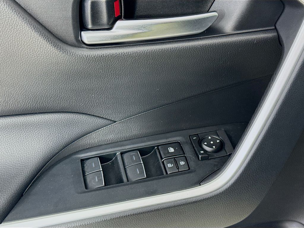 Used Car 2025 Toyota Rav4  Xle For Sale Under $35,000 In Austin, Texas