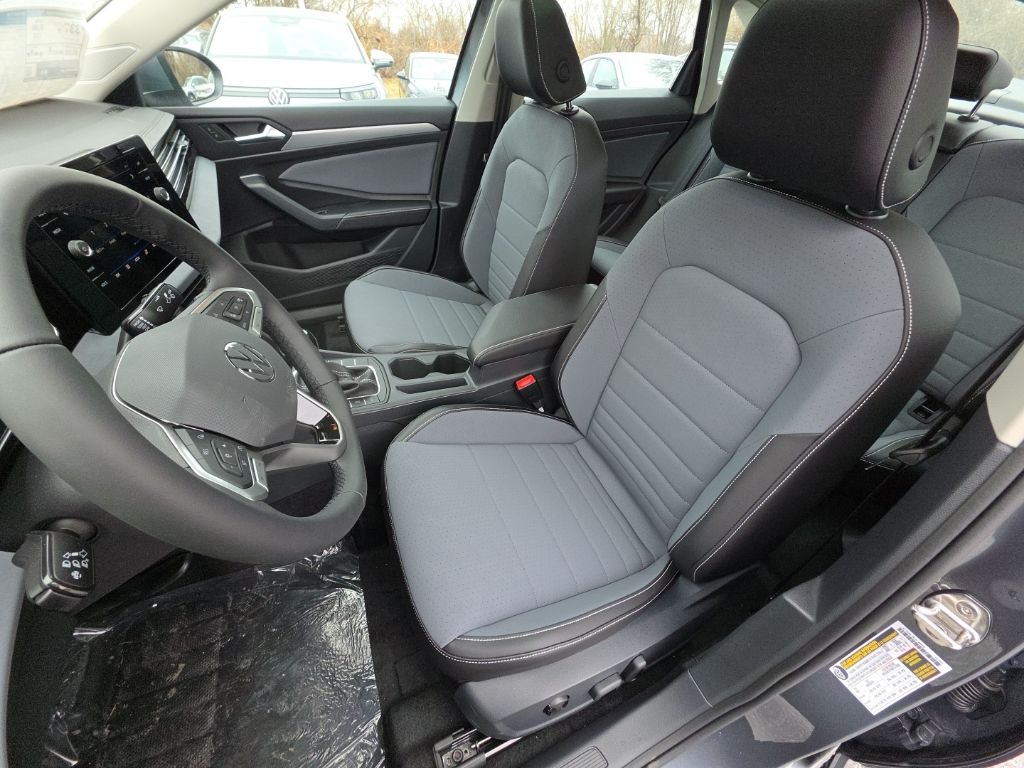 2026 Volkswagen Jetta 1.5T SE Gray at Subaru and VW of Moon Township