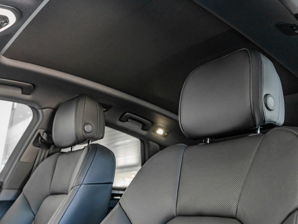 New 2025  Porsche  image 15