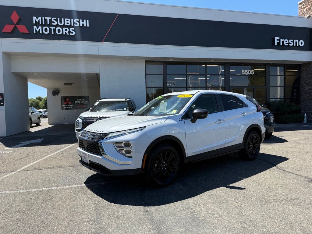 2023 Mitsubishi Eclipse Cross LE