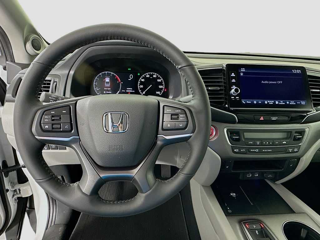 Thumbnail: 2026 Honda Ridgeline - 10