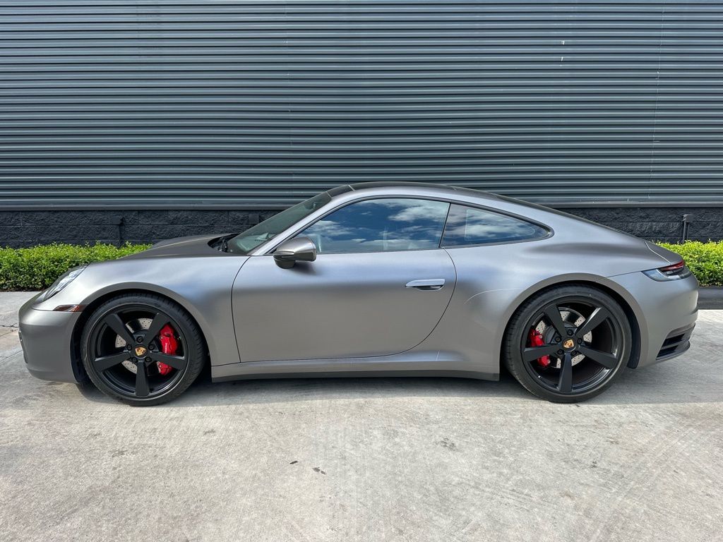 Thumbnail: 2020 Porsche 911 - 2