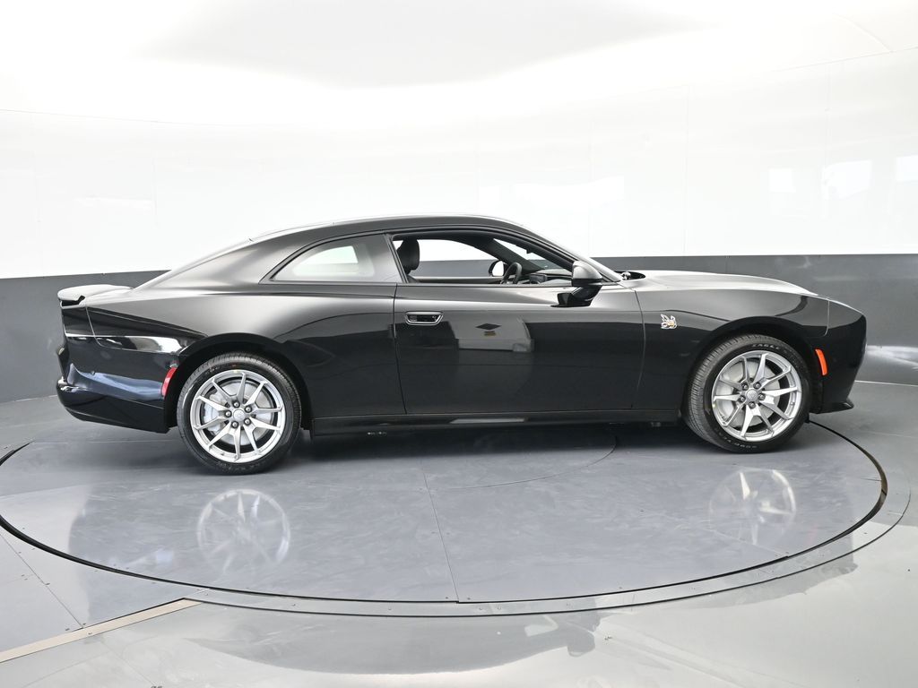 New 2026 Diamond Black Crystal Pearlcoat Dodge R/T Scat Pack image 7
