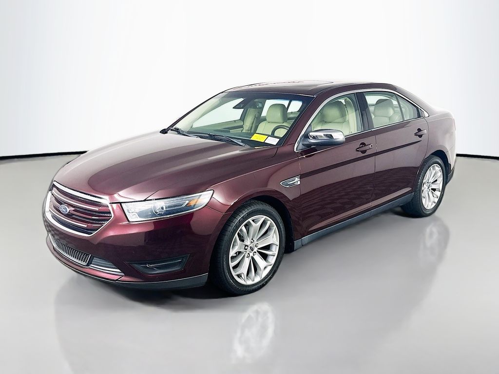 Used 2018 Red Ford Limited image 3