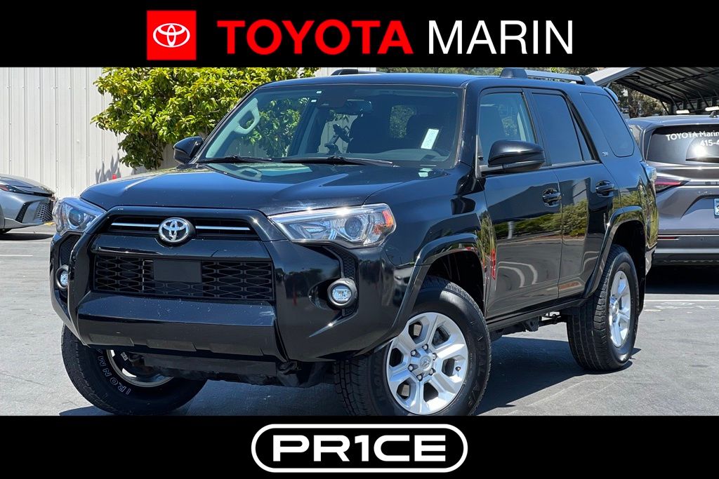 2024 Toyota 4Runner SR5 4WD V6's photo