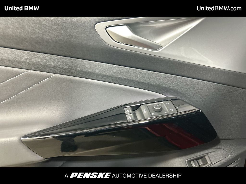 Thumbnail: 2023 Volkswagen ID.4 - 11
