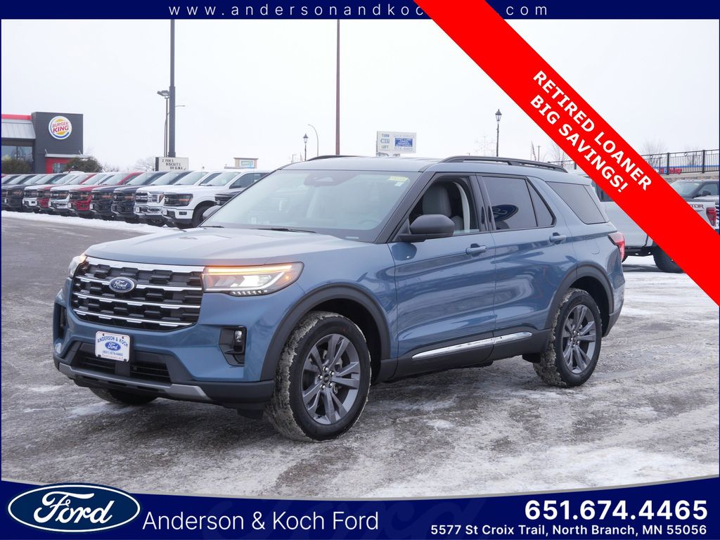 2025 Ford Explorer Active AWD