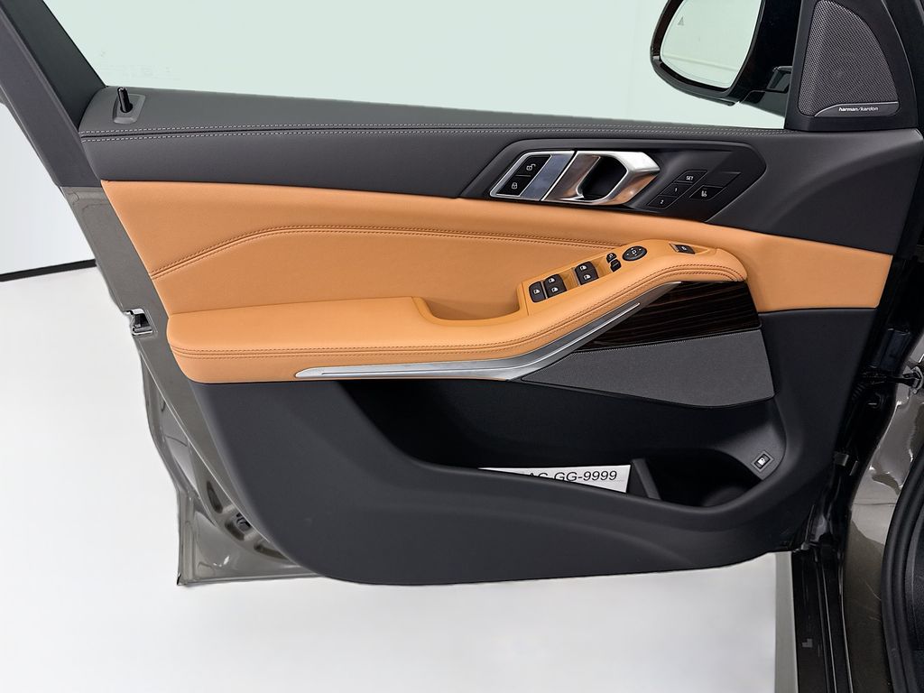 Thumbnail: 2026 BMW X5 - 23