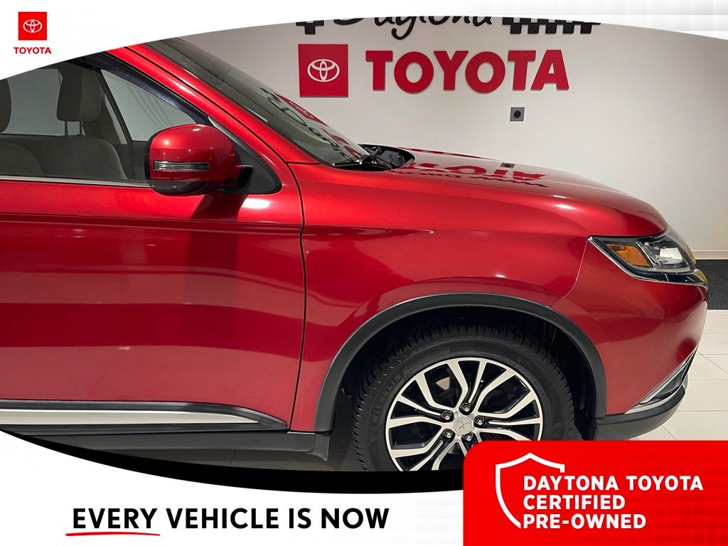 Used 2017 Mitsubishi Outlander SUV