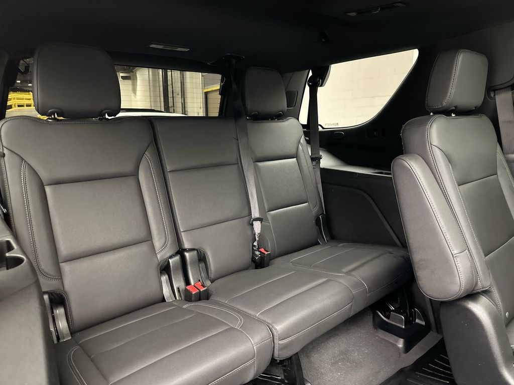 2023 Chevrolet Tahoe LT 9