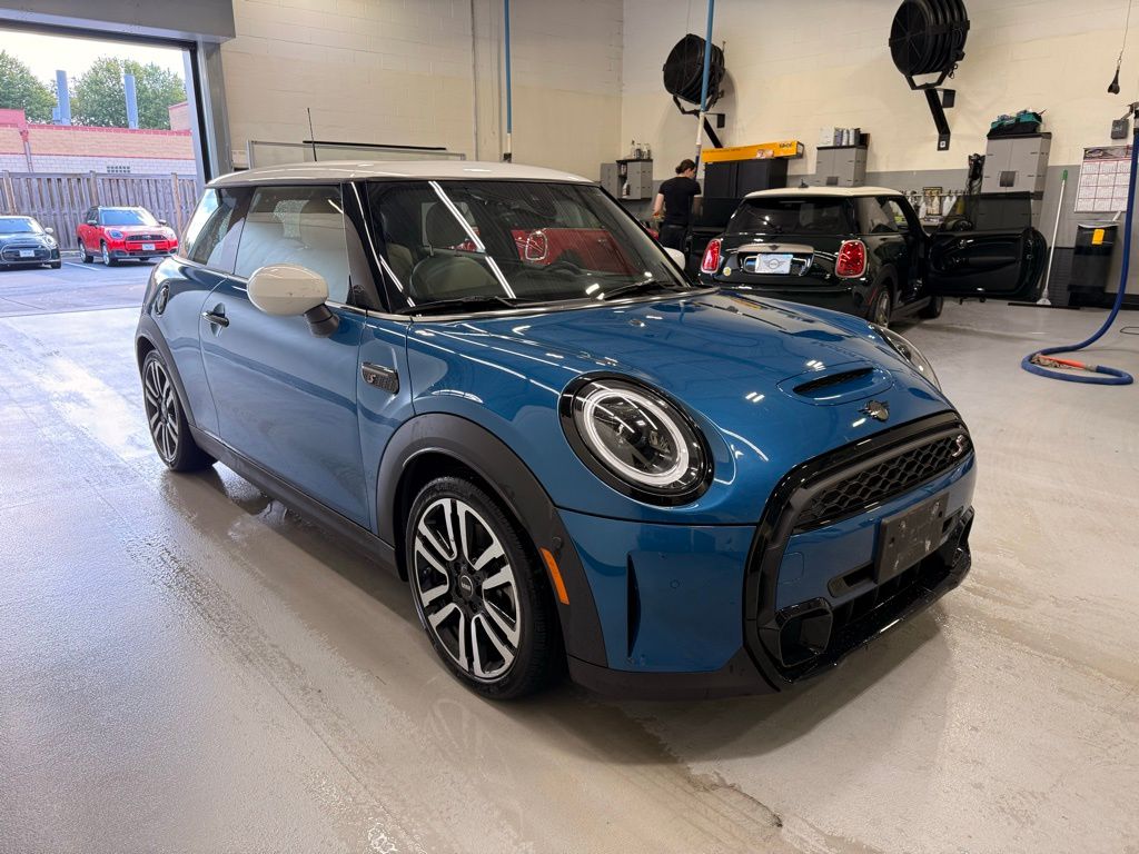 Thumbnail: 2023 MINI Cooper - 7