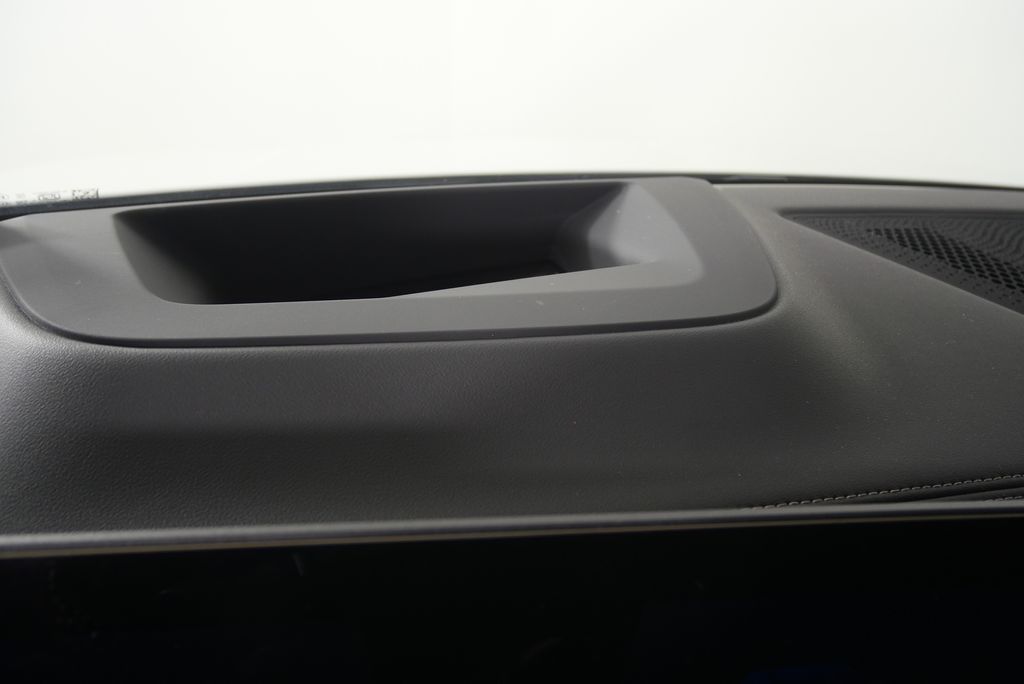 Thumbnail: 2025 BMW X5 - 24