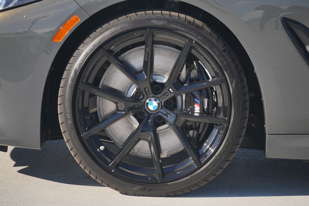 Thumbnail: 2026 BMW 8 Series - 5