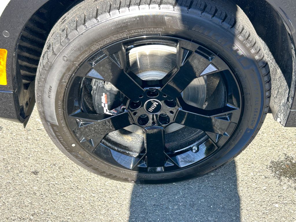 Thumbnail: 2026 MINI Cooper Countryman - 9