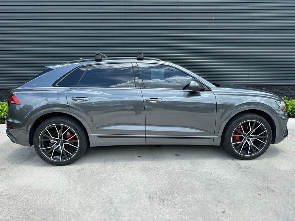 Thumbnail: 2019 Audi Q8 - 8