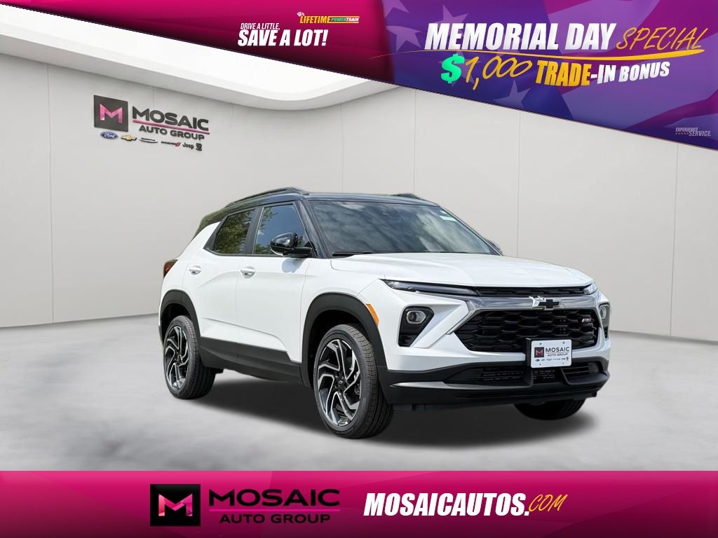 White (Iridescent Pearl Tricoat) 2026 Chevrolet Trailblazer RS AWD SUV / Crossover Four-Wheel Drive 9-Speed Automatic