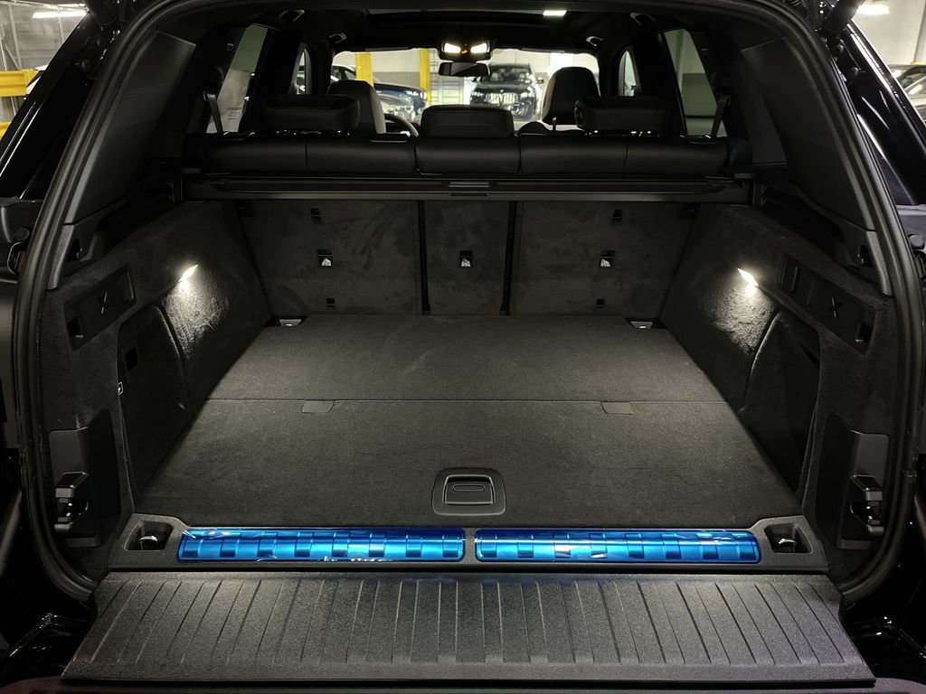 Thumbnail: 2026 BMW X5 - 24