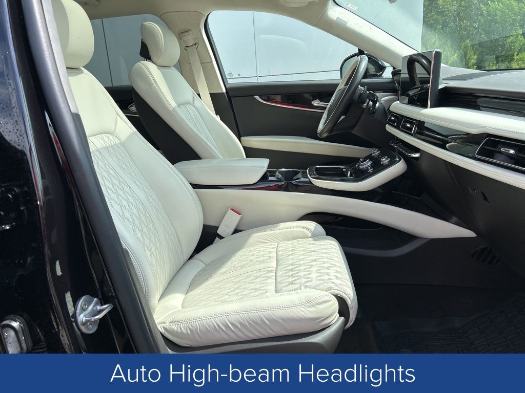 2022 Lincoln Nautilus Black Label