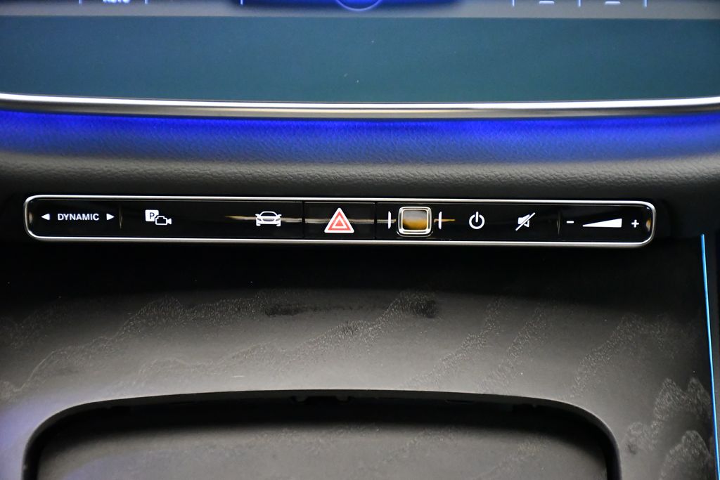 Thumbnail: 2026 Mercedes-Benz E-Class - 30