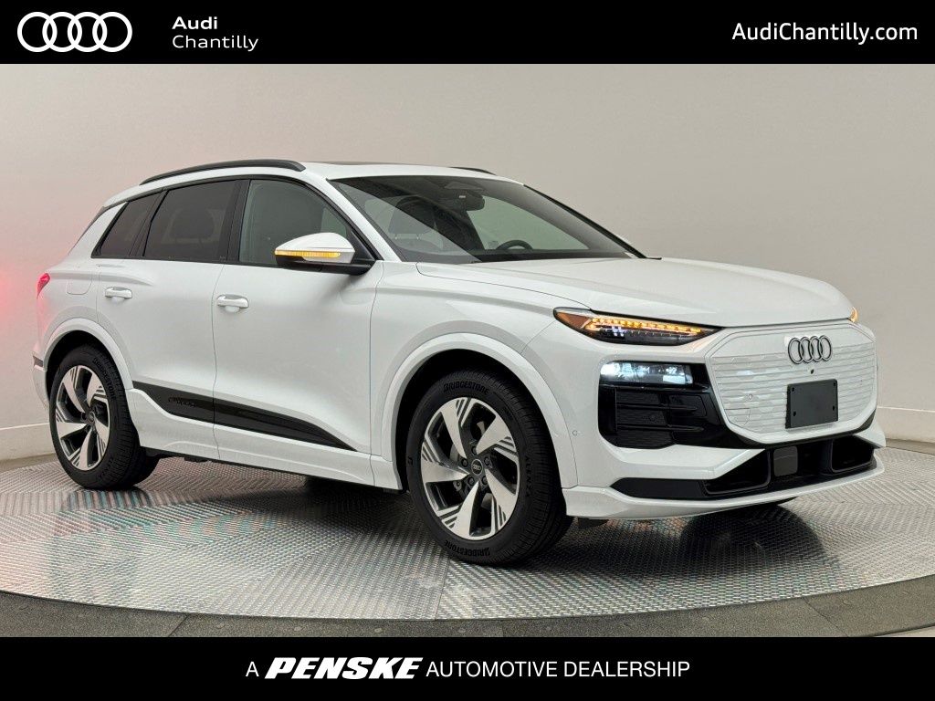 2025 Audi e-tron Premium -
                Chantilly, VA