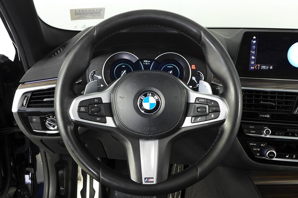 Thumbnail: 2018 BMW 5 Series - 27