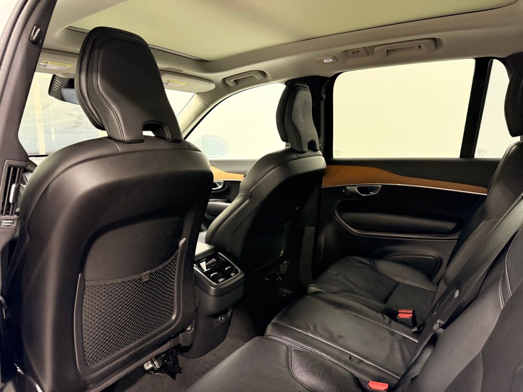 Thumbnail: 2024 Volvo XC90 - 20