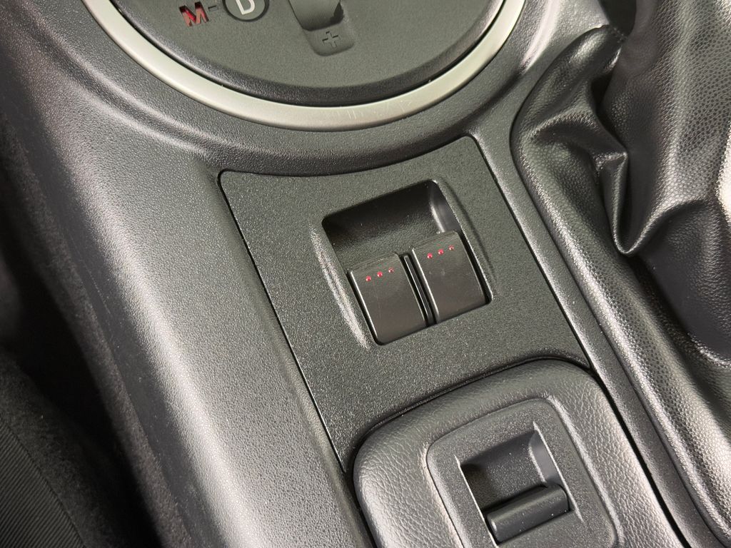 Used 2013 Gray Mazda Sport image 36