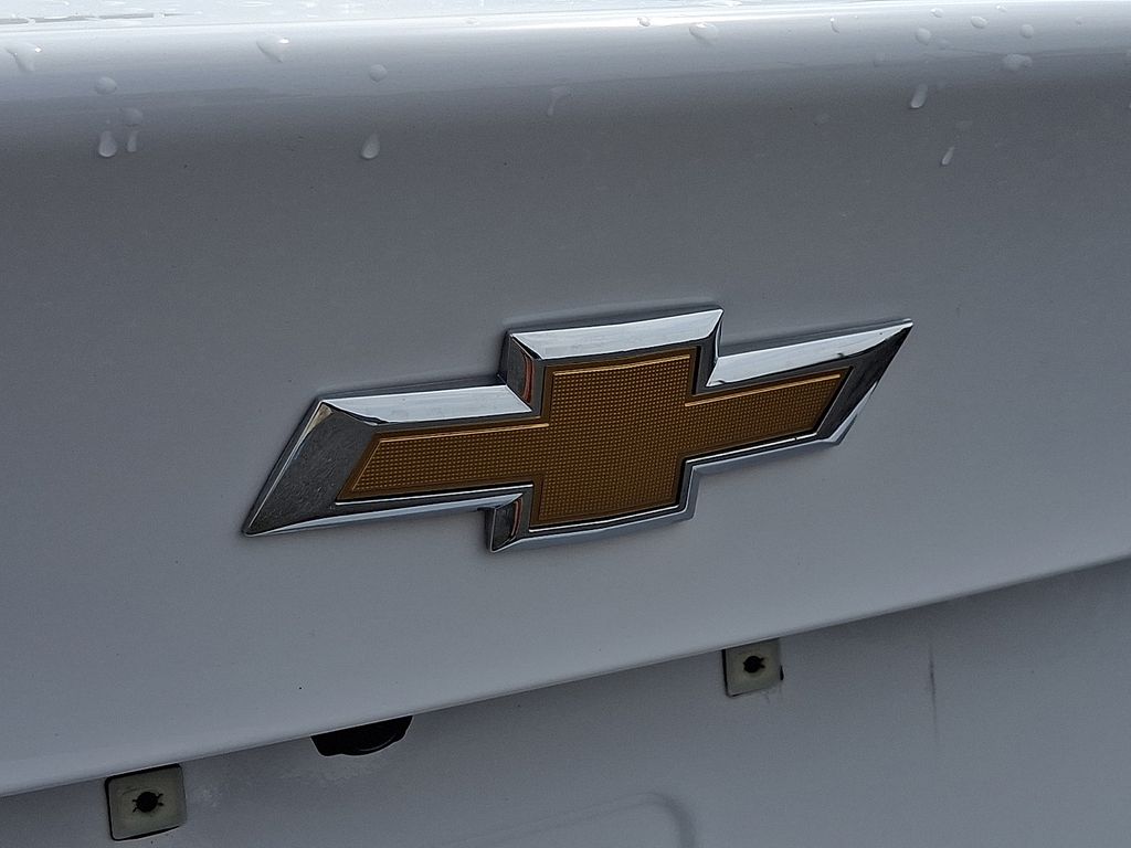 2025 Chevrolet Malibu LT White at Klick Lewis Buick Chevrolet