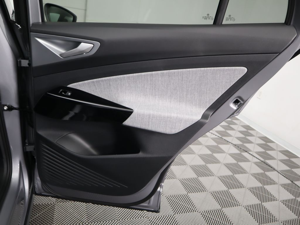 Thumbnail: 2025 Volkswagen ID.4 - 28