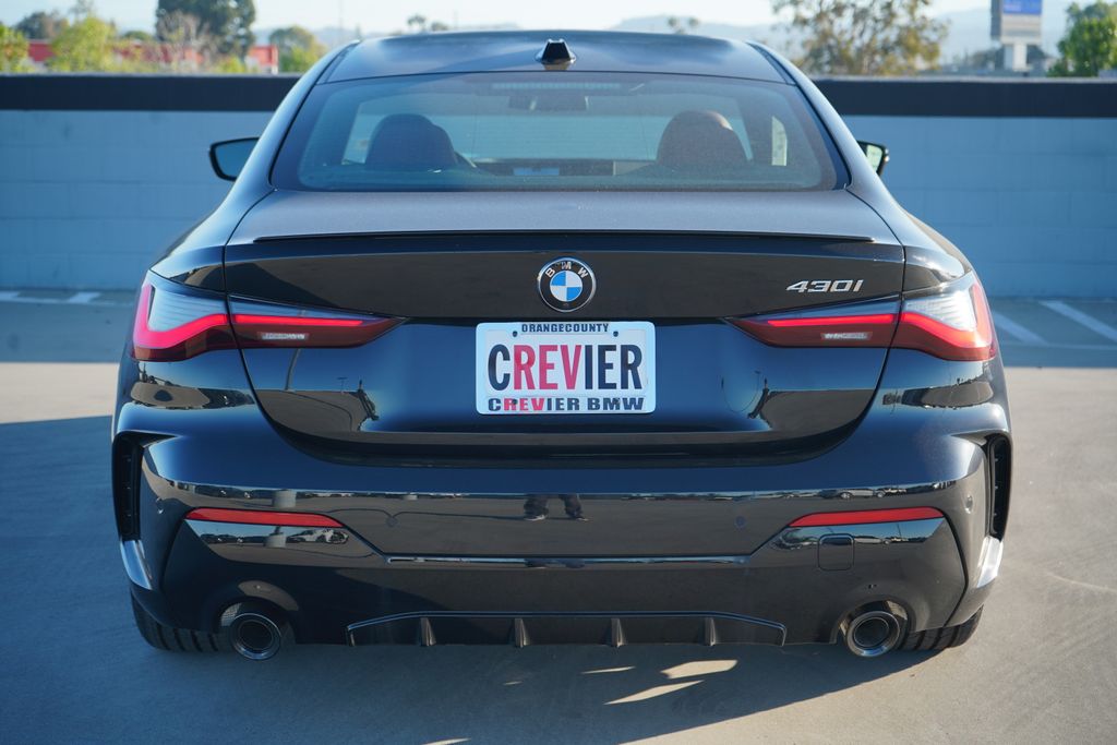 Thumbnail: 2026 BMW 4 Series - 6