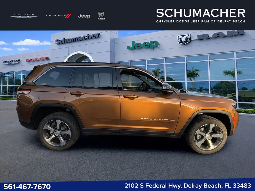 new 2026 Jeep Grand Cherokee car, priced at $38,635