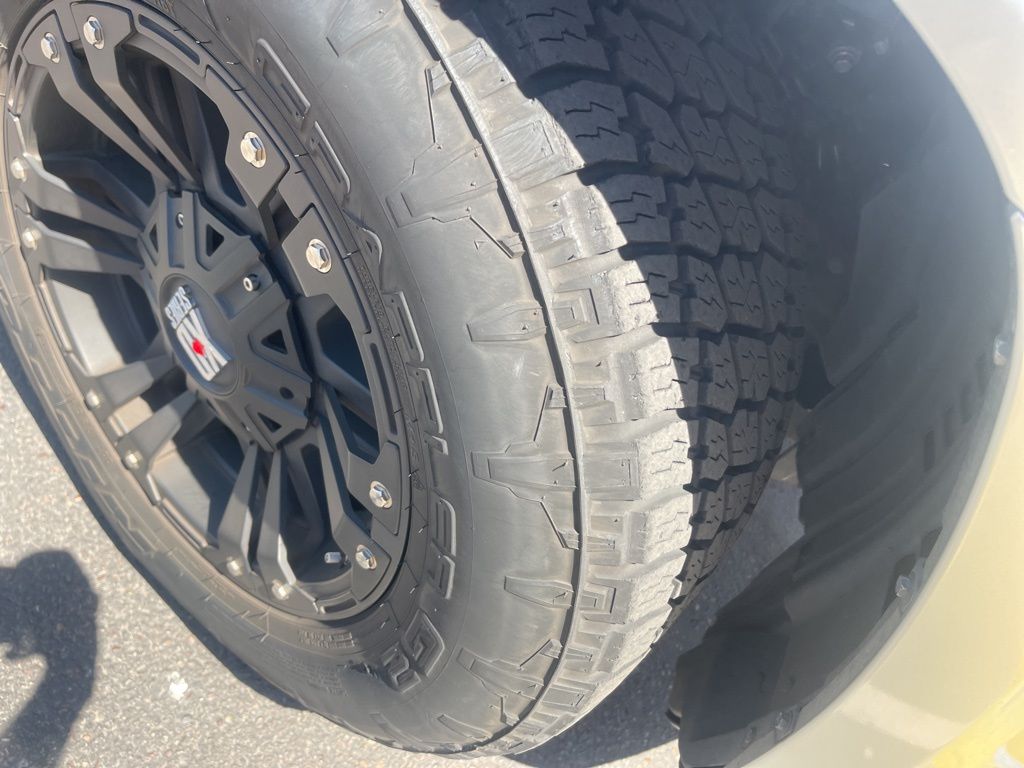 2016 Toyota 4Runner Limited 18