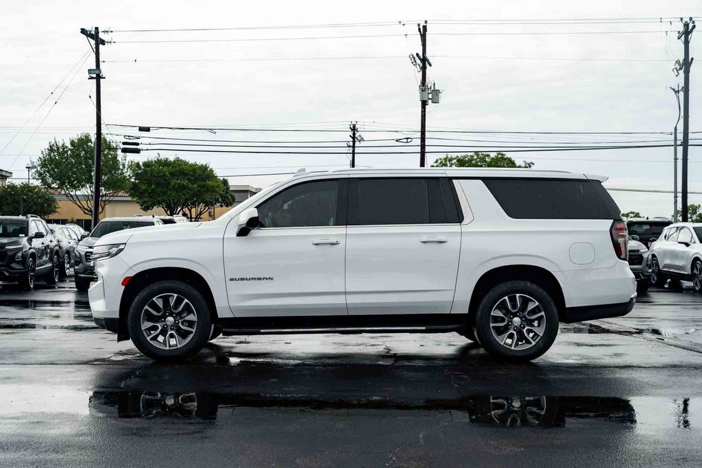 Used Car 2021 Chevrolet Suburban  Lt For Sale Under $40,000 In Austin, Texas